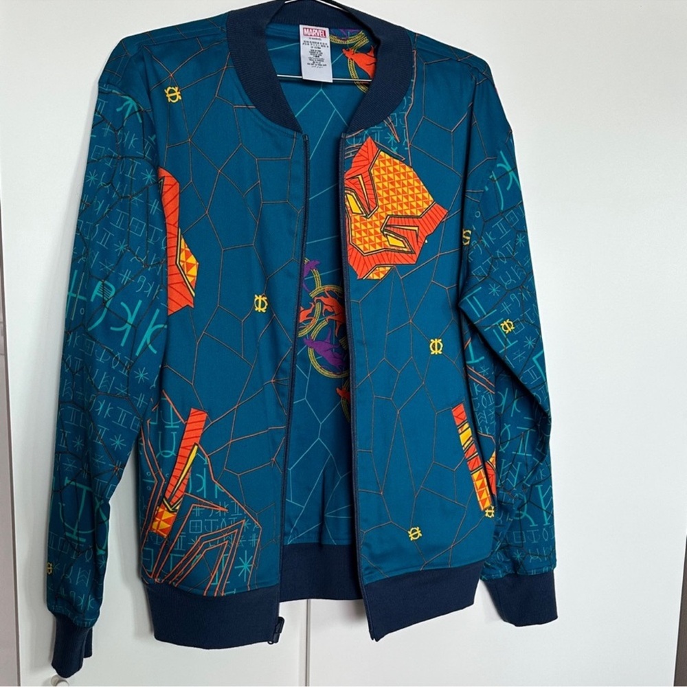 EUC Marvel Black Panther Blue and Orange Graphic Bomber Jacket